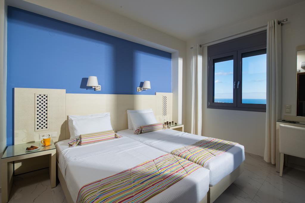 Danae Villas Hersónissos Chambre photo